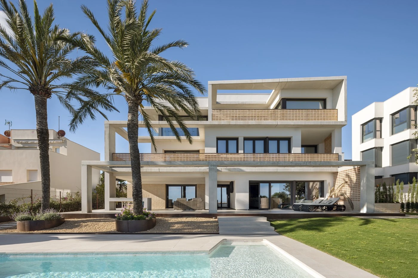 reforma-vivienda-celosia-ceramica