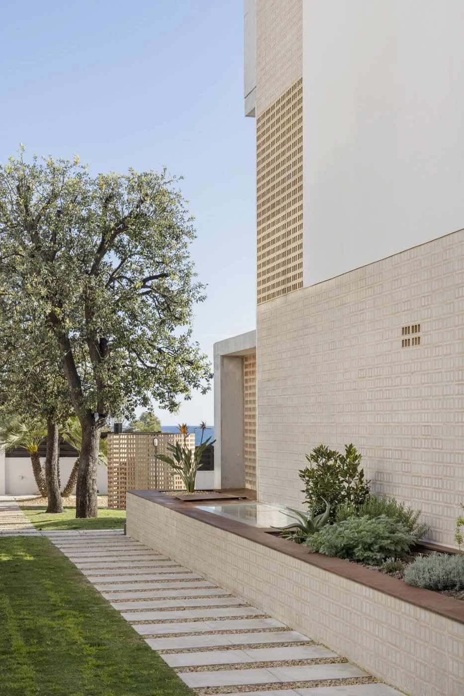 reforma-vivienda-celosia-ceramica