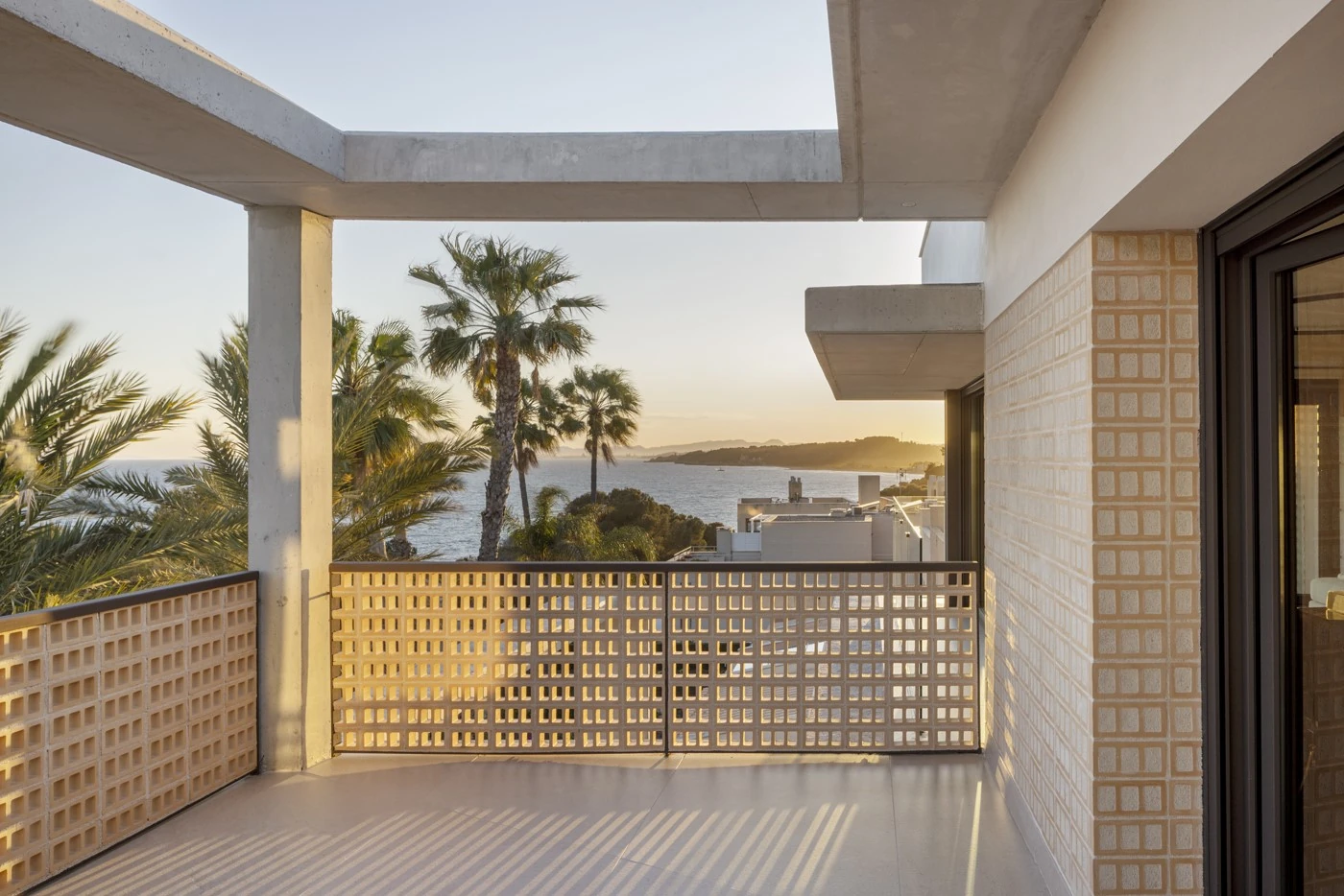 reforma-vivienda-celosia-ceramica